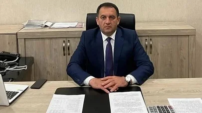 Bakıda bələdiyyə sədri bıçaqlandı, işçisi həbs olundu