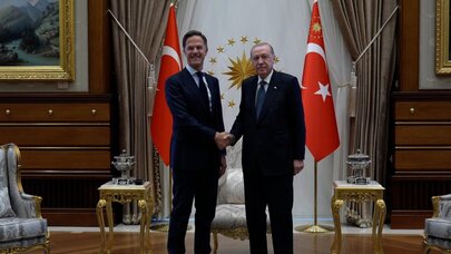Ərdoğan Mark Rütte ilə görüşdü