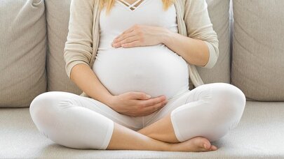 Bir doğum evində 17 “mamaça” eyni vaxtda hamilə qalıb - FOTO 