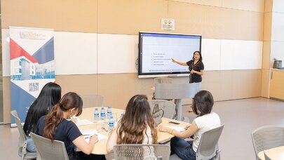 Məcburi köçkünlər arasında sorğu layihəsinə start verildi - FOTO