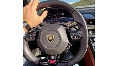 Rüfət Axundov "Lamborghini"si ilə - VİDEO