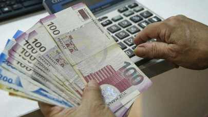 Bu şəhadətnaməyə görə 70 manat dövlət rüsumu müəyyənləşir