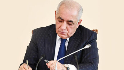 Baş nazir sərəncam imzaladı