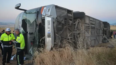İkimərtəbəli avtobus aşdı: 46 nəfər... - FOTO