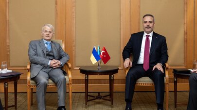 Hakan Fidan Krım tatarlarının lideri ilə görüşdü - FOTO