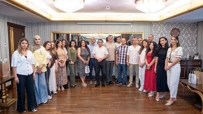 “Avromed Company” MMC Milli Mətbuat Günü münasibətilə mediatur təşkil edib - FOTOLAR