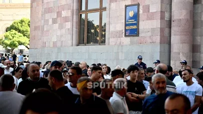 Avropaya çatana qədər sağ qalmalıyıq - Ermənistanda etirazlar başladı