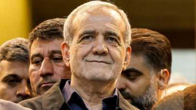 Pezeşkian Müctəba Xameneiyə 28 məktub yazıb: Təhdid etdiyi idda olunur