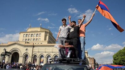 “Pomidor inqilabı”nın iflası - Payızda Ermənistanda nələr olacaq? 