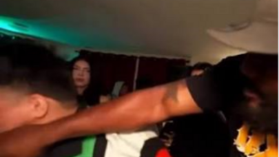 UFC çempionunun intim yerinə toxundu, yumruqlandı