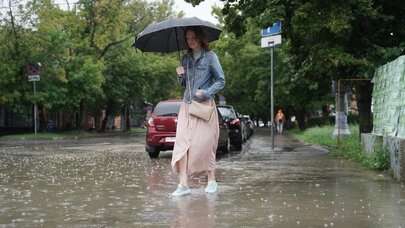 Yay yağışı göründüyü qədər təhlükəsiz deyil: Bu xəstəliklərə yol aça bilər