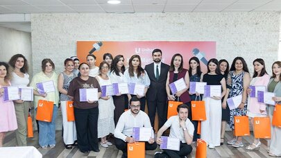 Unibank jurnalistlər üçün təlim təşkil etdi - FOTO