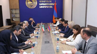 İran Ermənistanla energetika sahəsində əməkdaşlığı genişləndirir