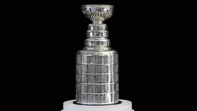 NHL-də yeni mövsümün favoritləri - Bukmekerlər əmsalları açıqladı