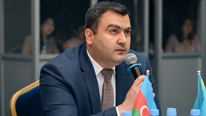 İki ay əvvəl təyin olunduğu vəzifəsindən ayrıldı