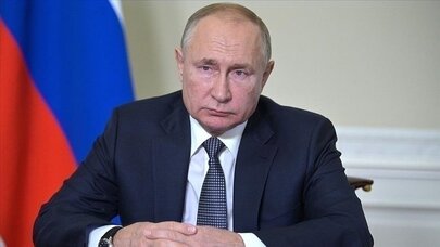 Putin onları qəhrəman adlandırıb ağızdolusu təriflədi