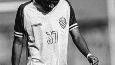 15 yaşlı futbolçu oyun zamanı güllələndi