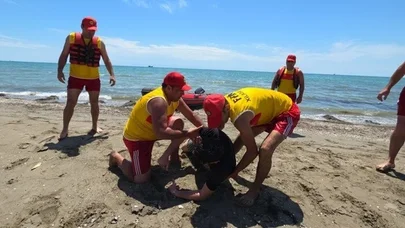 Əmisi ilə dənizdə batan yeniyətmənin meyiti tapıldı