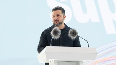 Etirazlara baxmayaraq Zelenskiyə etimad azalmadı