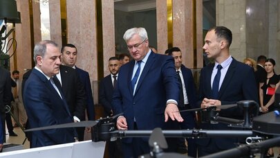 Ceyhun Bayramov Ukraynada dron sərgisi ilə tanış oldu - YENİLƏNDİ