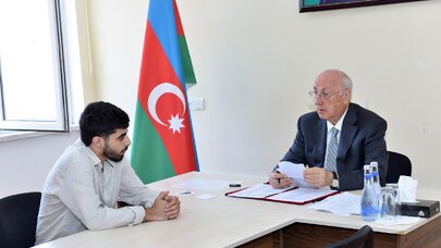 Zakir Fərəcov növbəti səyyar qəbul keçirdi - FOTO