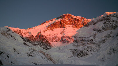Kurumdy zirvəsinə qalxan alpinistlər yoxa çıxdılar