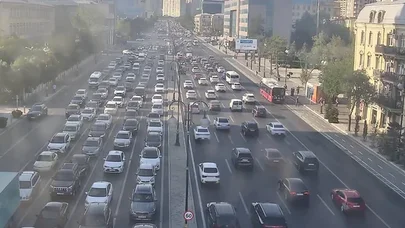 Bakıda 15 yolda tıxac müşahidə olunur
