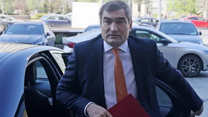 Moldova Rusiyadakı səfirini geri çağırdı - Moskvaya cavab