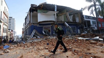 Kolumbiyada zəlzələ qurbanlarının sayı 234 nəfərə çatdı