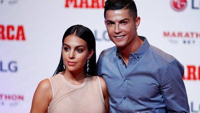 Ronaldo on illik münasibətdən sonra evləndi - FOTO