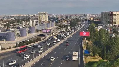 Paytaxt yollarında sıxlıq yarandı