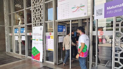 Metroda sərnişinlərin hərəkəti necə tənzimlənir? - VİDEO