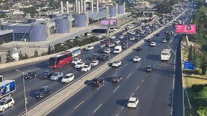 Bu yollarda tıxac var - SİYAHI