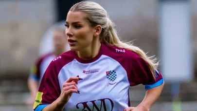 Xanım futbolçu bu FOTO ilə sosial medianı silkələdi