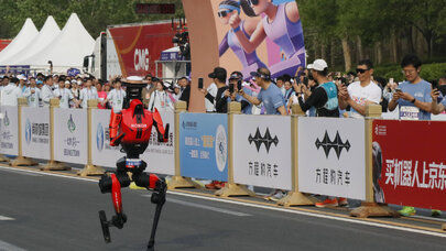 Robot insana məxsus rekordu qırdı