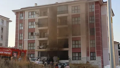 Türkiyədə yaşayış binasında yanğın: tüstüdən zəhərlənənlər var
