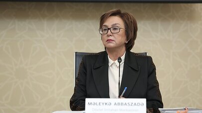 Məleykə Abbaszadə birinci kurs tələbələrinə tövsiyələrini verdi