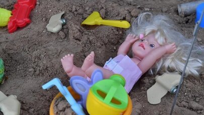 Ukrayna ordusunun təhlükəli taktikası: Bu əşyalara toxunmaq ölümcül ola bilər