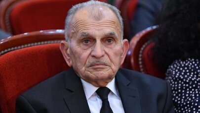 “Qadın oxuyanlar hamısı bir-birinə oxşayır, burun-dodaq eynidir” - Xalq artistindən qalmaqallı açıqlama