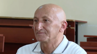 Ali məktəbə qəbul olan ən yaşlı tələbə: Ən çox nəvələri sevindi - Video