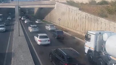 Bakıda 3 istiqamətdə tıxac yarandı