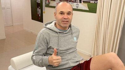 İnyesta yeni iş yerini açıqladı