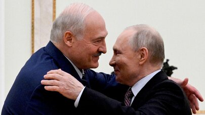 Putin Lukaşenko ilə Novo-Oqaryovoda görüşdü - VİDEO