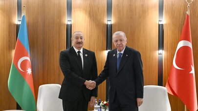 İlham Əliyev Ərdoğanla görüşdü