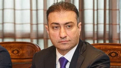 Bayramov Vüqar Qurbanovun qohumunu vəzifədən azad etdi