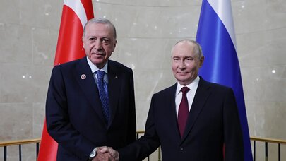 Ərdoğan Bişkekdə Putinlə görüşdü - FOTO
