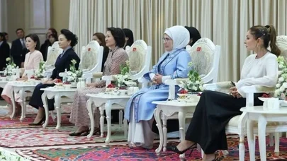 Beş ölkənin birinci xanımları Bişkekdə sərgidə - FOTO