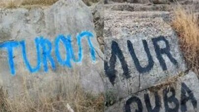 Şuşa qayalarındakı cızma-qaralar: tariximizə qarşı məsuliyyətsizlik