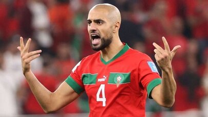 Məşqçi ilə qarşıdurma – Məşhur futbolçu milli karyerasını dayandırdı