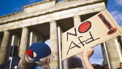 AfD-nin seçki qələbəsi almanları qorxuya saldı: Əhali narahatdır